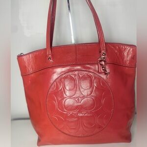 Coach Laura Patent Leather Project Tote Coral Pink